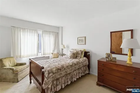 125 Prospect Avenue Hackensack NJ 07601