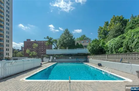 125 Prospect Avenue Hackensack NJ 07601