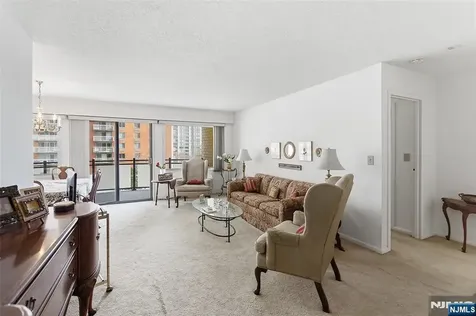 125 Prospect Avenue Hackensack NJ 07601