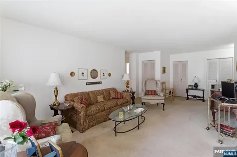125 Prospect Avenue Hackensack NJ 07601