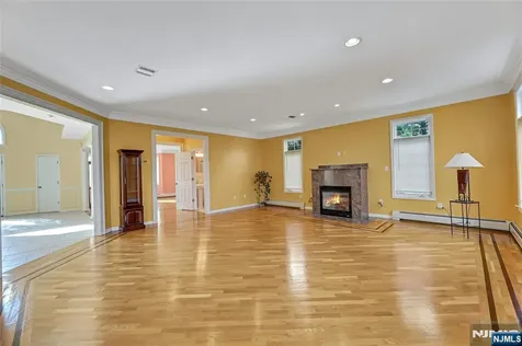 411 Fairway Drive Leonia NJ 07605