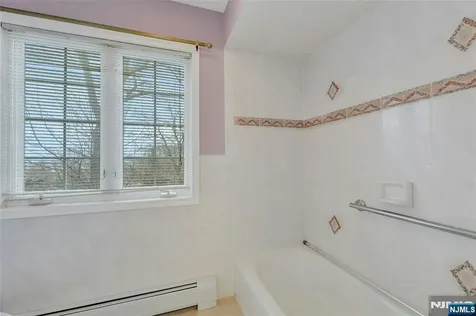 411 Fairway Drive Leonia NJ 07605