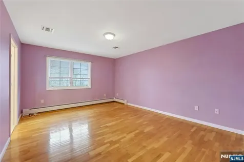 411 Fairway Drive Leonia NJ 07605
