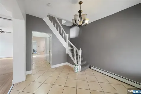 438-440 Park Avenue Paterson NJ 07504