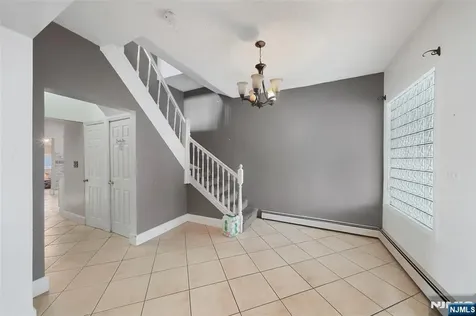 438-440 Park Avenue Paterson NJ 07504