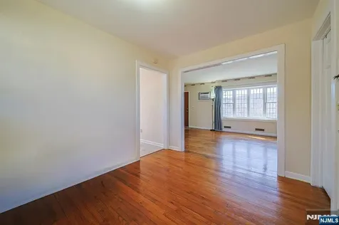 50 Knolls Road Bloomingdale NJ 07403
