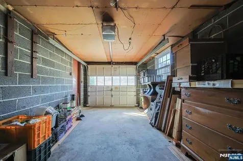 50 Knolls Road Bloomingdale NJ 07403