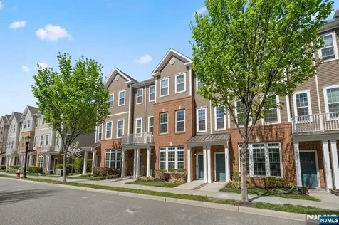 185 Wesmont Drive Wood Ridge NJ 07075