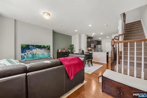 185 Wesmont Drive Wood Ridge NJ 07075