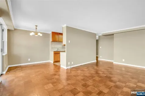 6600 Jfk Boulevard E West New York NJ 07093