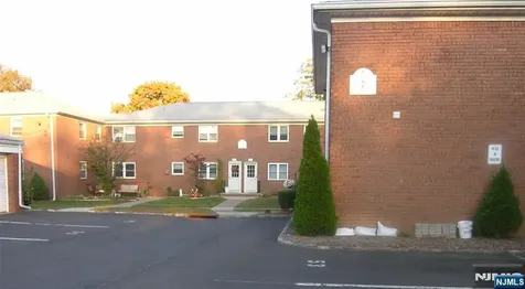 1163 Valley Road Wayne NJ 07470
