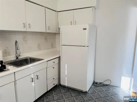 1163 Valley Road Wayne NJ 07470