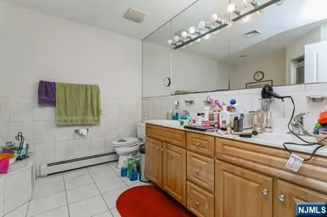 341B E Columbia Palisades Park NJ 07650