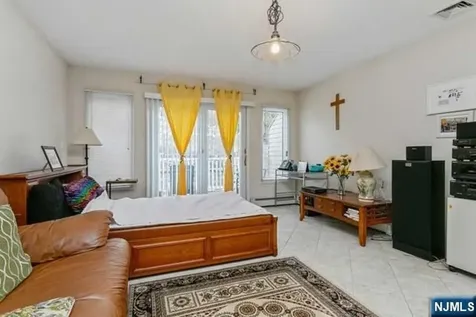 341B E Columbia Palisades Park NJ 07650