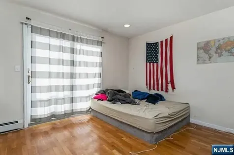 341B E Columbia Palisades Park NJ 07650
