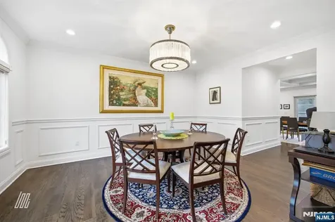 8 Ranch Lane Closter NJ 07624