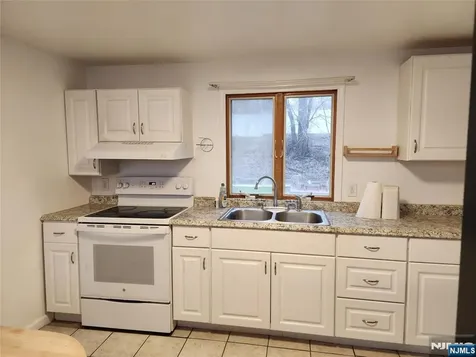 316 10th Street Palisades Park NJ 07650