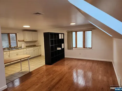 316 10th Street Palisades Park NJ 07650