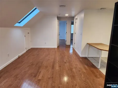 316 10th Street Palisades Park NJ 07650