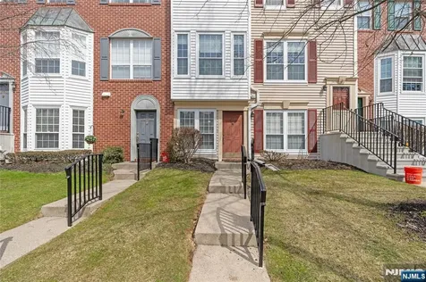 1338 Lavender Court Mahwah NJ 07430