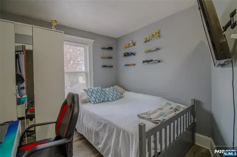 316 William Street New Milford NJ 07646