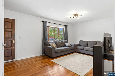 60 16th Avenue Elmwood Park NJ 07407