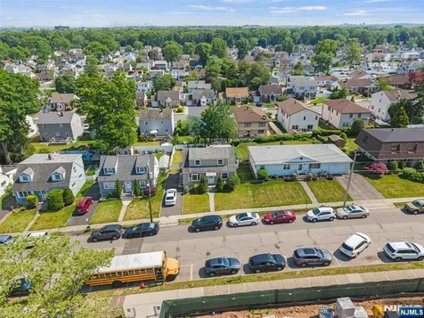 60 16th Avenue Elmwood Park NJ 07407