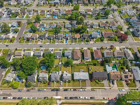 60 16th Avenue Elmwood Park NJ 07407