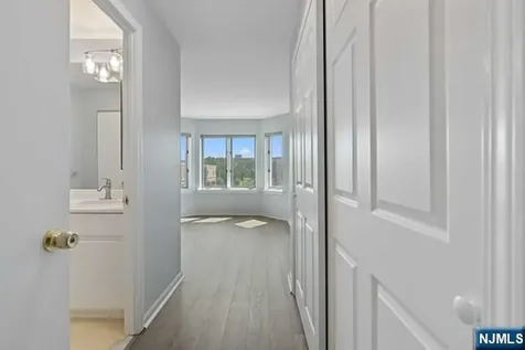 405 Williams Court Edgewater NJ 07020
