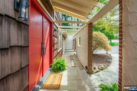 23 Powell Drive West Orange NJ 07052