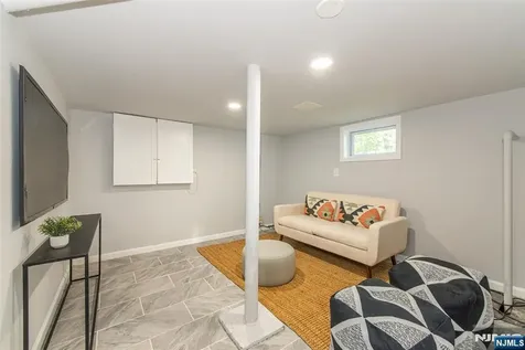 35 Rawson Street Bloomfield NJ 07003