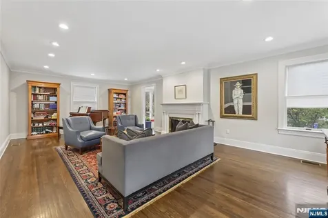 14 Old Smith Road Tenafly NJ 07670