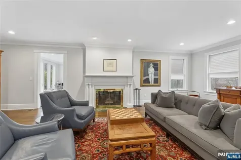 14 Old Smith Road Tenafly NJ 07670