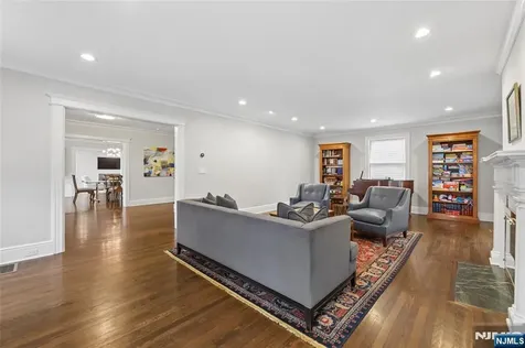 14 Old Smith Road Tenafly NJ 07670