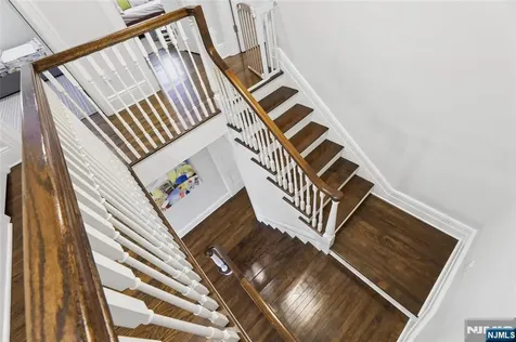 14 Old Smith Road Tenafly NJ 07670