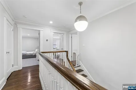 14 Old Smith Road Tenafly NJ 07670