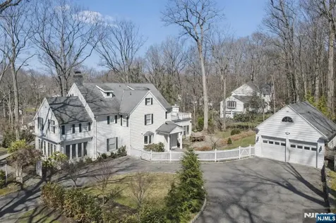 14 Old Smith Road Tenafly NJ 07670