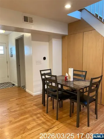 38 Delancy Street Newark NJ 07105