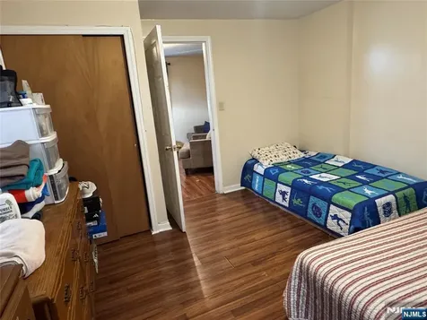 253 Crystal Street North Arlington NJ 07031