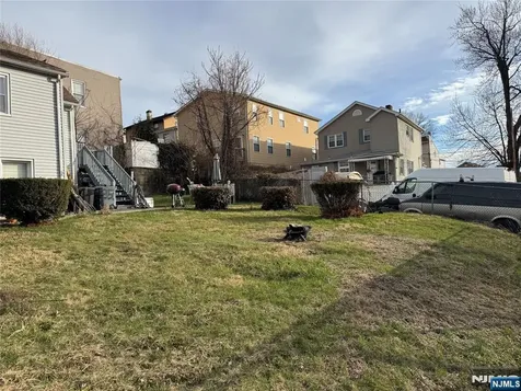 253 Crystal Street North Arlington NJ 07031