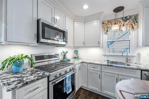 18 Barker Avenue Hawthorne NJ 07506