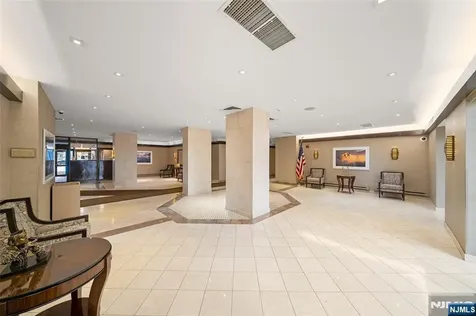 300 Winston Cliffside Park NJ 07010