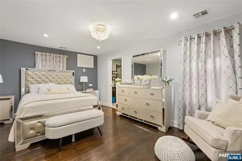 886-888 Degraw Avenue Newark NJ 07104