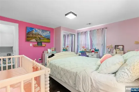 886-888 Degraw Avenue Newark NJ 07104
