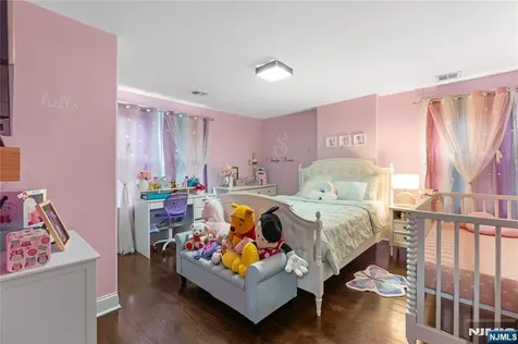 886-888 Degraw Avenue Newark NJ 07104