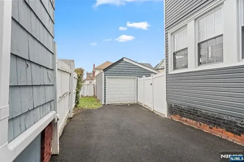 886-888 Degraw Avenue Newark NJ 07104