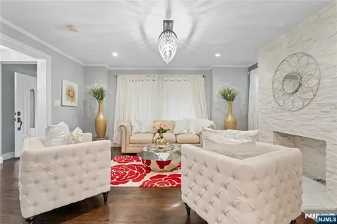 886-888 Degraw Avenue Newark NJ 07104
