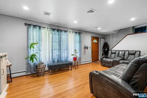 2 Francisco Avenue Little Falls NJ 07424