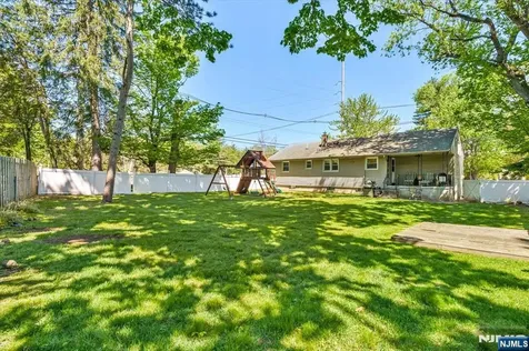 2 Francisco Avenue Little Falls NJ 07424