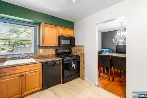 2 Francisco Avenue Little Falls NJ 07424